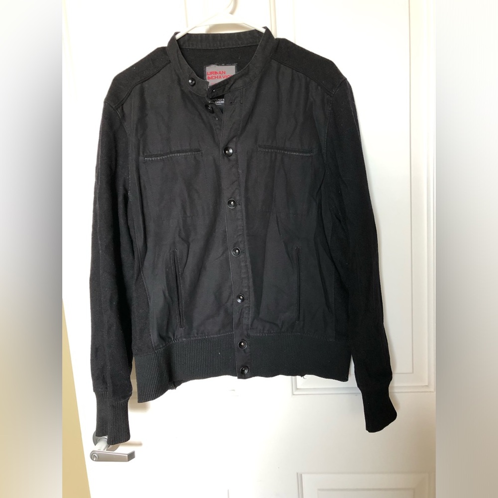 Urban Behavior Men’s Black Button-Front Bomber Jacket Size Medium